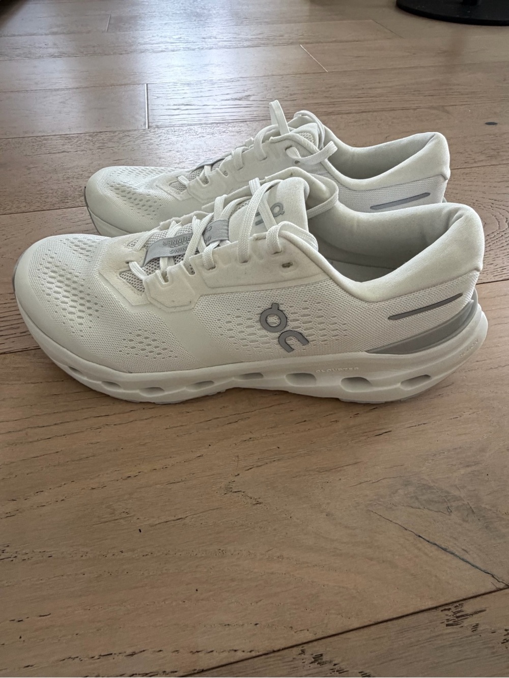 On Cloudrunner 3 women’s